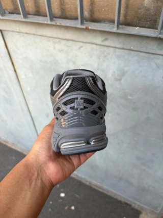 New Balance 1906r Scarpe Uomo Nero Grigio