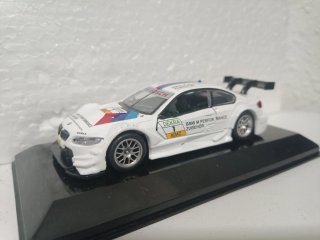 Coche BMW M 1:43 impresionante