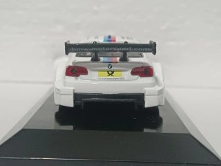 Coche BMW M 1:43 impresionante