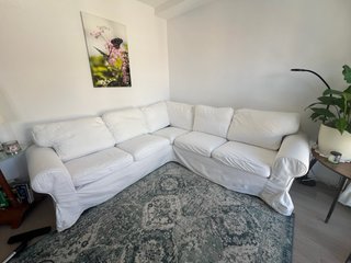 Sofá esquinero IKEA blanco