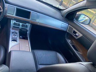 Jaguar XF 2015