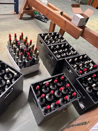 Cajas de vino vacías de plástico resistentes urge