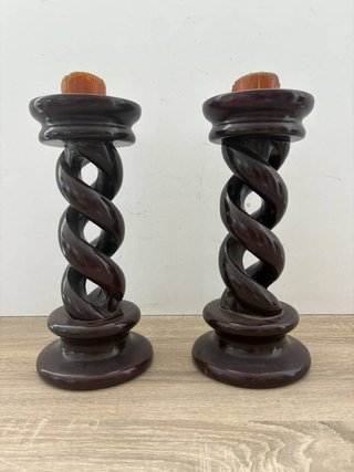 PAREJA DE CANDELABROS