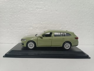 Coche 1:43 Skoda Superb kombi