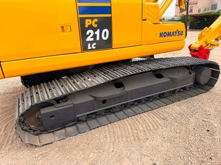 Excavadora Komatsu PC210LC-11 (2017)