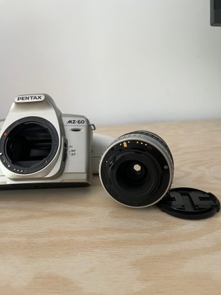 Cámara Analógica Pentax MZ-60 + Objetivo