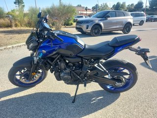 Yamaha MT07 2024 Pack Sport 13.800 km