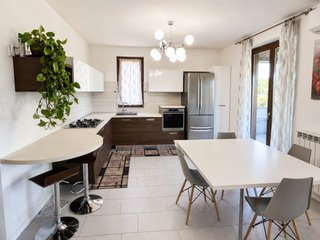 Cucina Essebi completa con Frigorifero French Door