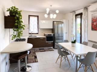 Cucina Essebi completa con Frigorifero French Door