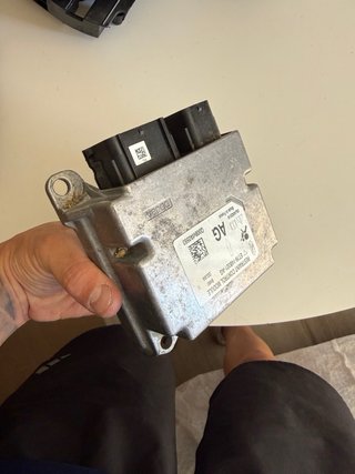 Módulo Control Airbag Ford Transit Courier ET76-14