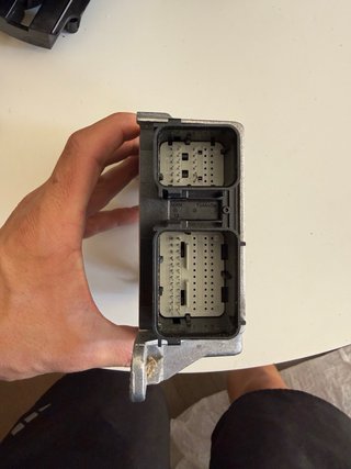 Módulo Control Airbag Ford Transit Courier ET76-14