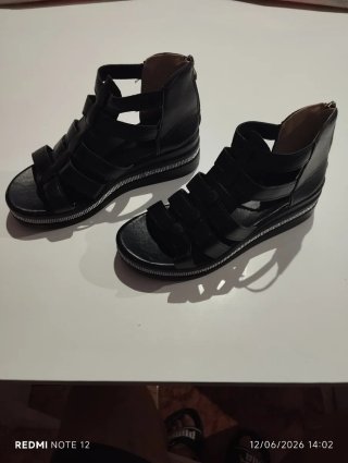 Sandalias Romanas nuevas sin estrenar talla 36