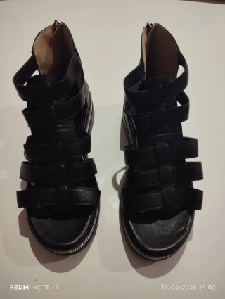 Sandalias Romanas nuevas sin estrenar talla 36