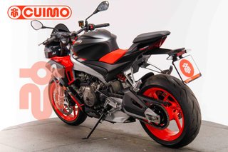 APRILIA TUONO 660