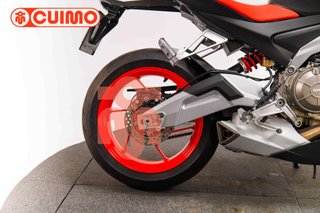 APRILIA TUONO 660