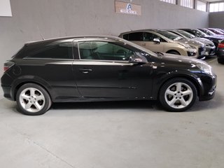 Opel Astra 2007