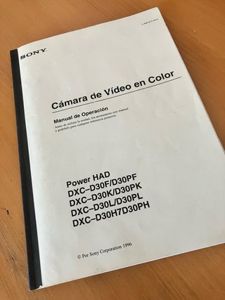 Videocámara Sony DXC/D35 P