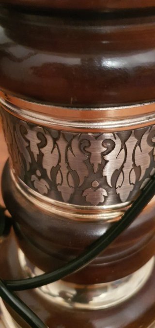 Lámpara vintage madera y metal S.XX