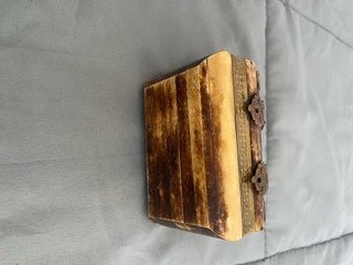 Caja joyero artesanal hueso y latón