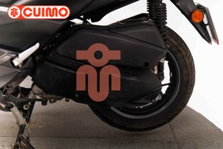 YAMAHA XMAX 300