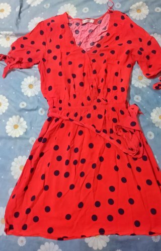 Vestido rojo lunares negros Talla S