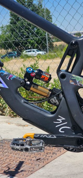 Santa Cruz Megatower C 2021 CUSTOM
