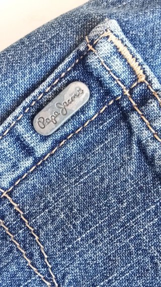Pantalón vaquero campana azul