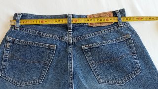 Pantalón vaquero campana azul