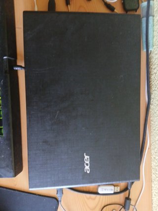 Ordenador acer +teclado razer +raton