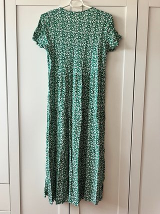 Vestido verde floral midi talla S