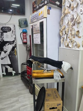Congelador vertical cristal 204cm