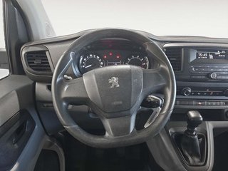 Peugeot Expert Combi BlueHDi 120 S&S Standard 88 kW (120 CV)