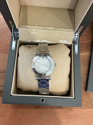 Orologio Guess Donna Argento e Bianco