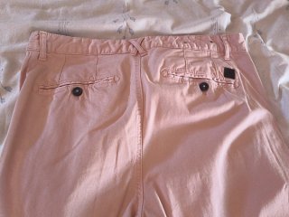 Pantalón chino rosa hombre