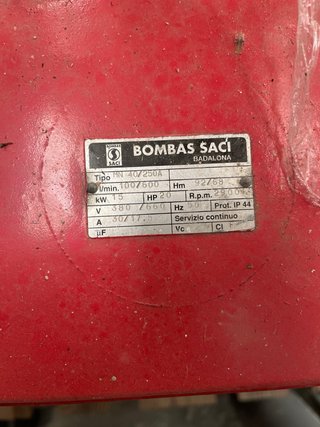Bomba contra incendios SACI
