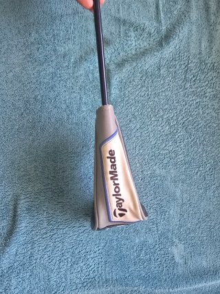 Híbrido 4 22° Taylormade sim max Regular