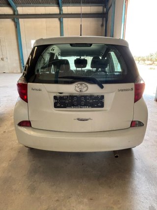 Toyota Verso 2011