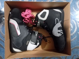 Botas Moto Mujer Negras y Rosas Talla 38.
