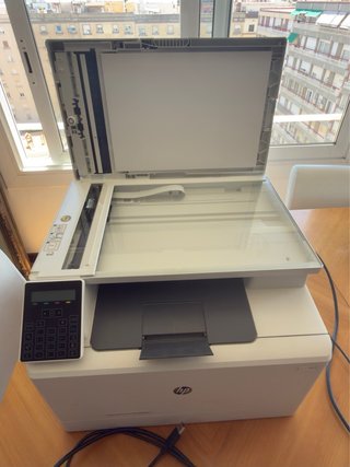 Impresora HP Color LaserJet Pro MFP