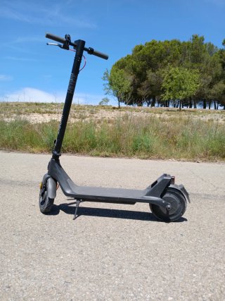 Patinete Eléctrico Negro