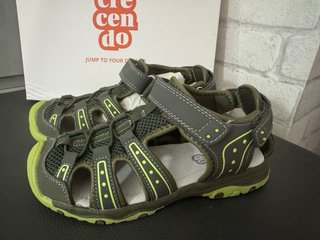 Sandalias niño verano verde
