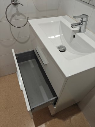 Mueble Baño Roca 60cm + Grifo + Espejo