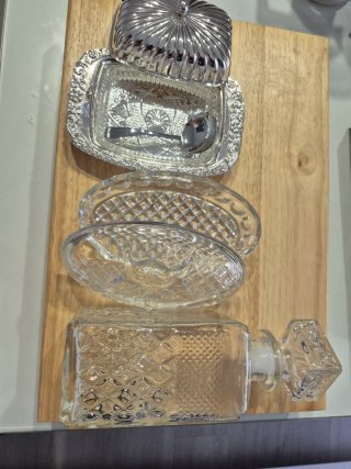 Juego de vidrio y plata