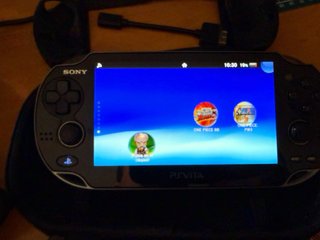 Ps Vita OLED Negra + Accesorios