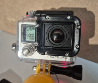 GoPro HERO4 (4K) con pantalla táctil