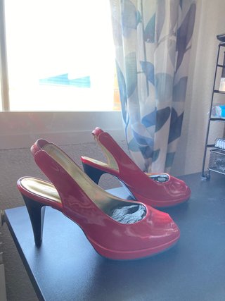 Zapatos Peep Toe Rojo Charol Lara Talla 37