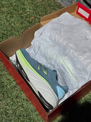 New Balance Fresh Foam X More v6
