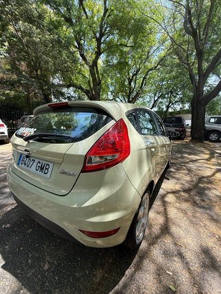 Ford Fiesta 2009 beige 108.000km