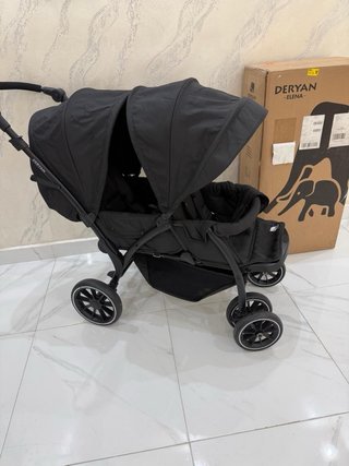 Carrito gemelar Deryan Elena para dos niños