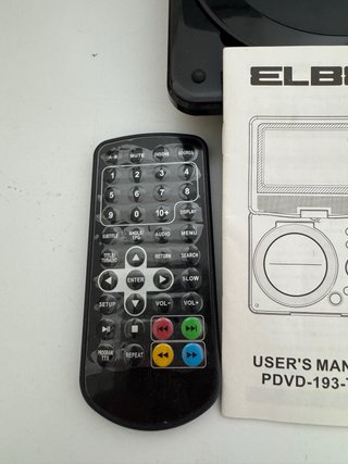 DVD portátil ELBE con antena
